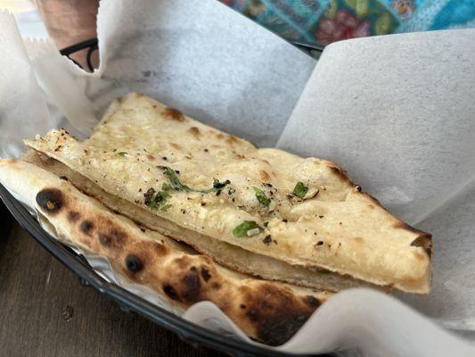 garlic naan