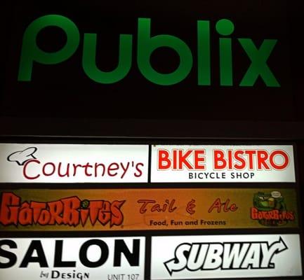 Bike Bistro, in the Publix Shopping Center on Summerlin Blvd...#fortmyersbikeshop #cycling #groupride