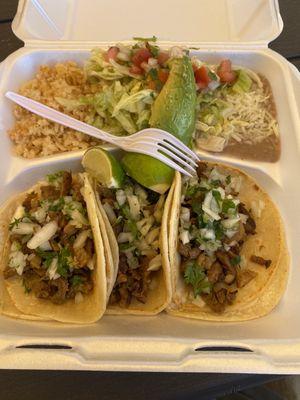 Taco combo with asada