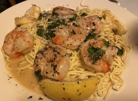 Delicious shrimp with cappalini