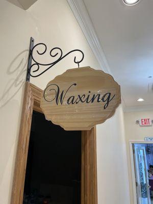 Waxing sign