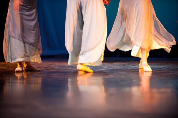 Professional Dance Floors and Lighting