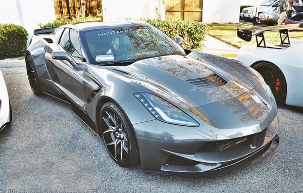 Ivan Tampi Customs XIK Widebody Stingray