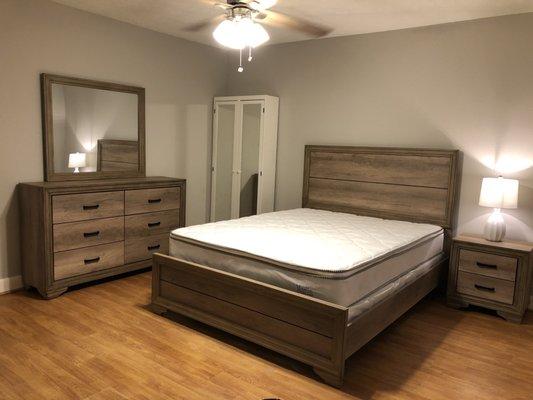 Queen Bedroom Set