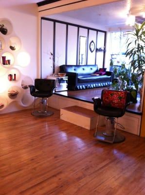 Proper Salon & Showroom