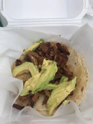 Al pastor taco w/ avocado