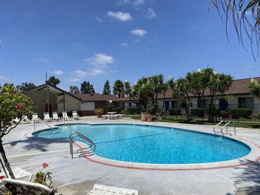 Orangewood Garden Apartments