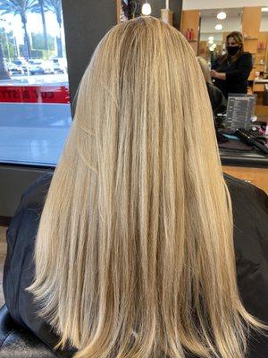 A partial highlight by Mona