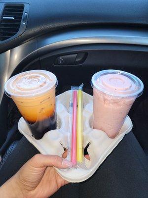 Thai tea and strawberry smoothie