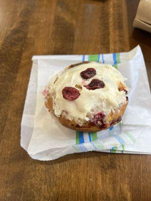 Cranberry muffin