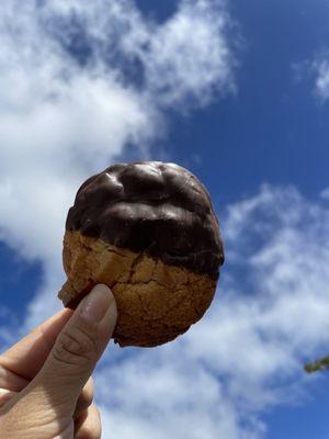 IG: @foodsbysachi   Chocolate Dipped Peanut Butter