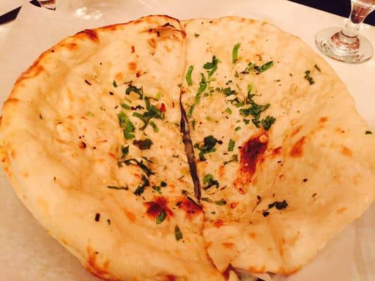 Garlic naan