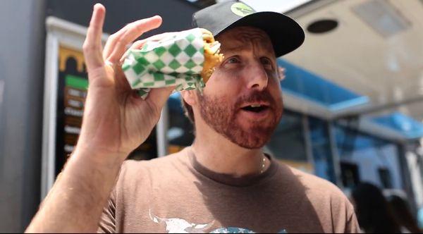 Ethan Brown (Beyond Meat CEO) enjoying his Vurger Guyz experience!