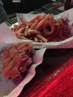 Cheeseburger, fries (small), rings