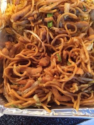 Chicken lo mein