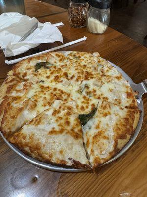 small size gourmet alfredo pizza