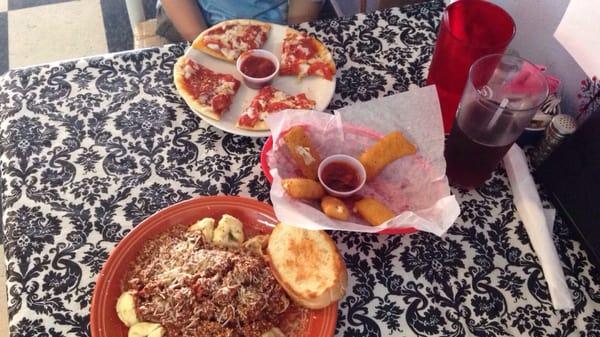 A Saturday lunch with my son. I had the build your own pasta bowl and he enjoyed a kids pizza.