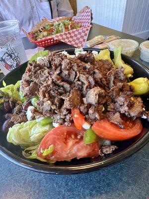 Greek Salad with Steak