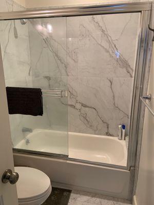 Large shower tiling