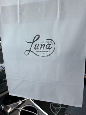 Luna Gifts & Botanicals