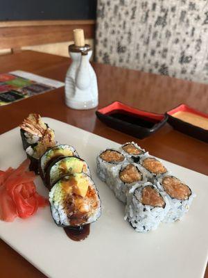 Hampton dream roll, & spicy, crunchy salmon