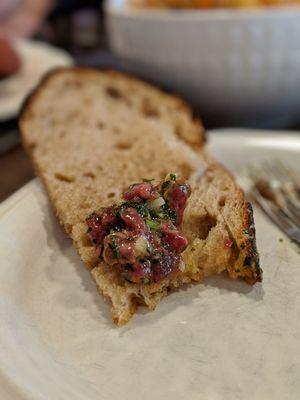 Toast was perfect for tartare