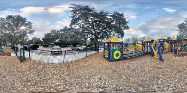 Playground 360°