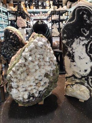 Huge mineral specimens of quartz