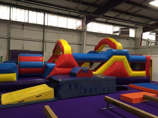 Humongous bounce house