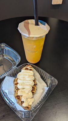 Cream Croffle and Mango Fruit Tea