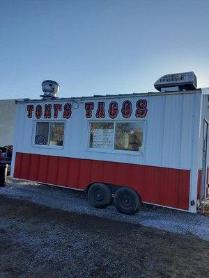 Tony's Tacos
 4700 Collinsville Rd.
 Fairmont City, IL