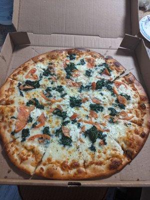 16 inch Popeye white pizza