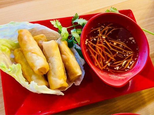 Eggrolls-yummy sauce!