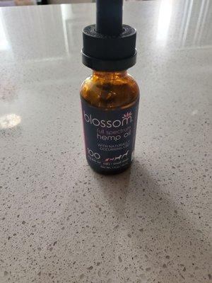 Jenny was awesome manager! Recommend this CBD oil for my 19 year old calico so far so good. No throwing up. Hoping she eats more.