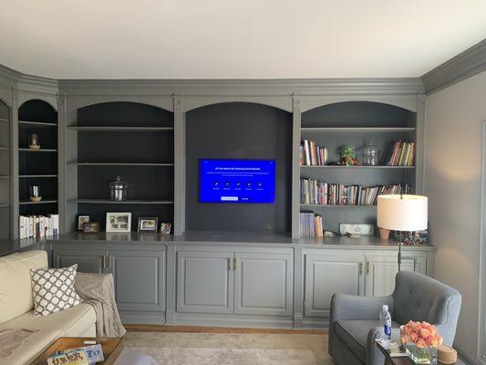 Frame TV with complete wire concealment