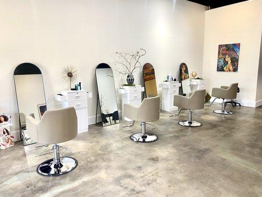 Come and enjoy the full salon experience!