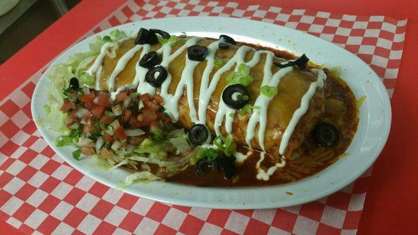 Wet Burrito,shredded beef or chicken with Red or Verde salsa :)