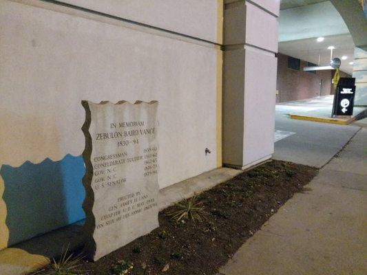 Zebulon B Vance memorial marker near 6th Street entrance