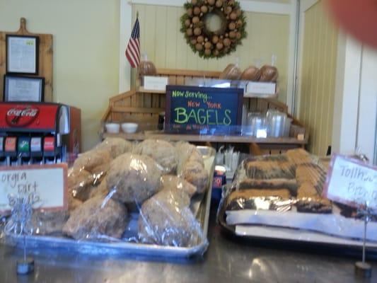 VERY fresh bagels. Offered to make them from scratch for us so we could have an assortment.