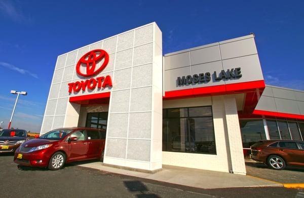 Bud Clary's Moses Lake Auto Mall great selection and prices on Toyotas and Chevrolet cars and trucks.