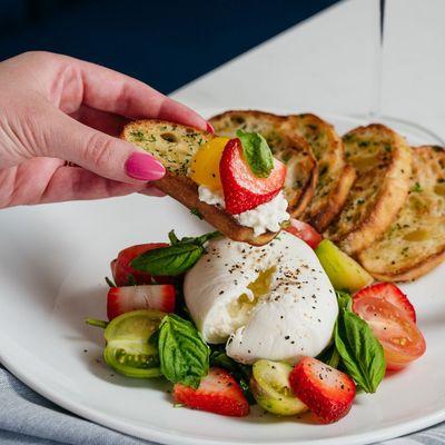 Caprese Burrata