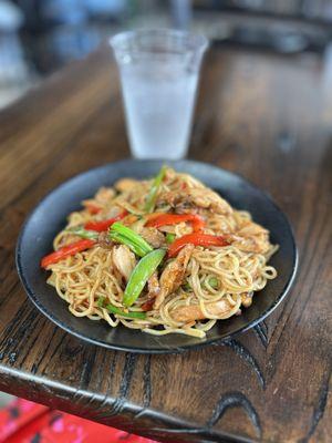 Spicy Garlic Noodles with Chicken