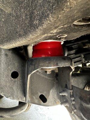 8 New body Mount Bushing repair