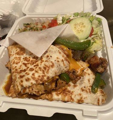 Very very good chicken quesadilla.