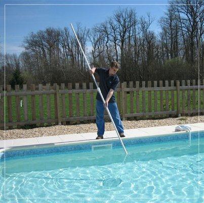 Weekly pool maintenance and cleaning programs