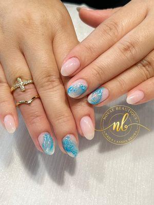 Soft gel with design