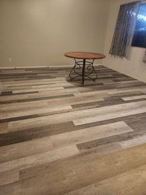 Flooring in dining room