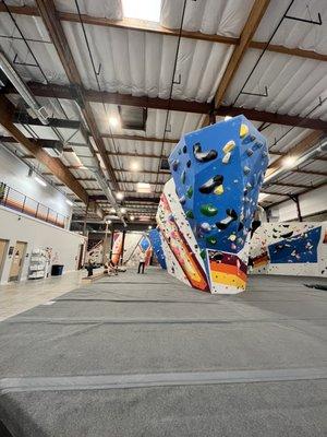 The post bouldering area