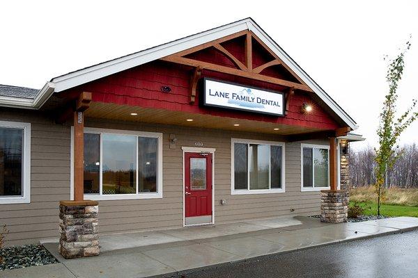 Lane Family Dental Business Front