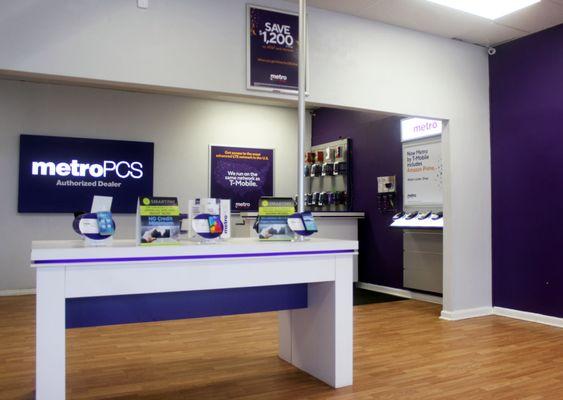 Interior (1) of our 7488 Mentor Ave location in Mentor, OH -- selling exclusively Metro by T-Mobile